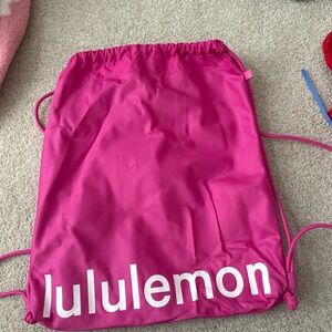 lululemon Bright Fuchsia Drawstring Tote